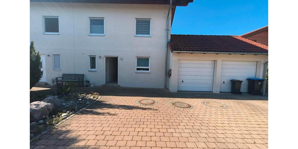 Doppelhaushälfte Kienberg - 4 Zimmer, 135 m&sup2;, 1.400&euro; | Angebot:27617189