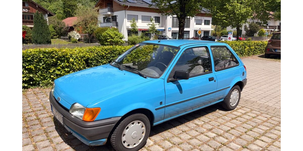 Ford Fiesta 120.000 km 900 &euro; Prien 83209
