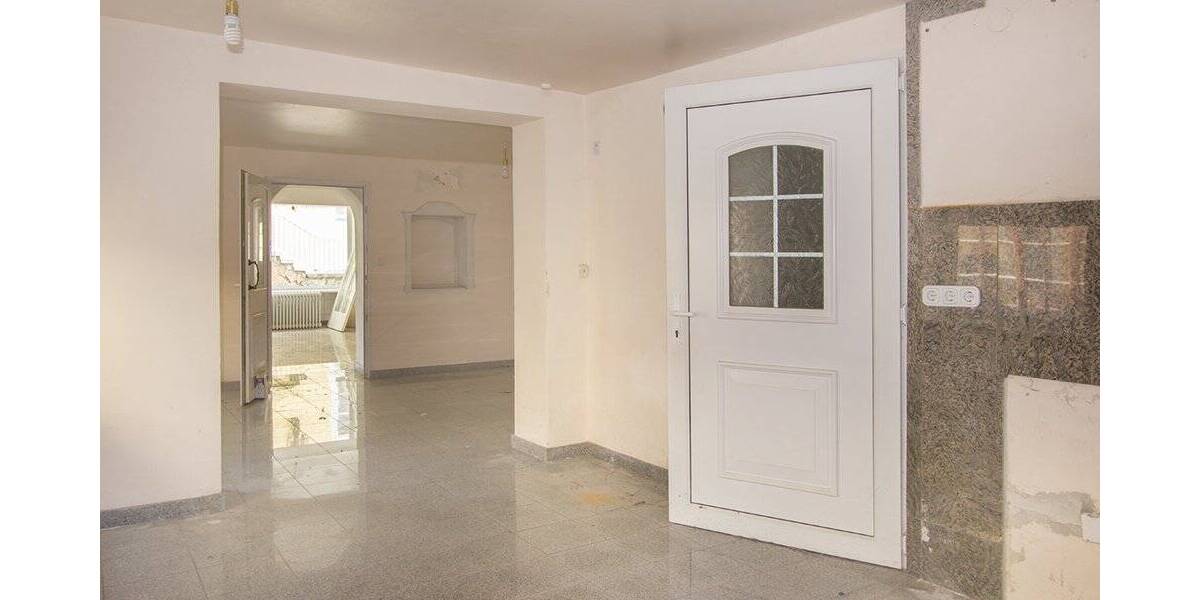 Einfamilienhaus Waging am See Fisching - 1 Zimmer, 342 m&sup2;, 718.000&euro; | Angebot:25685442