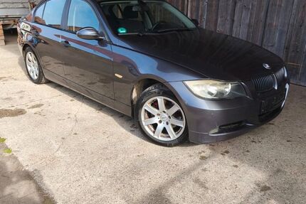 BMW 320 195.000 km 1.887 &euro; Traunstein 83278