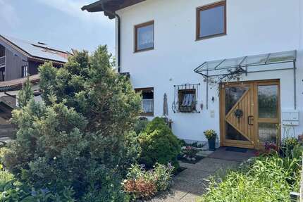 Haus Grabenstätt - 6 Zimmer, 123 m&sup2;, 650.000&euro; | Angebot:25195569