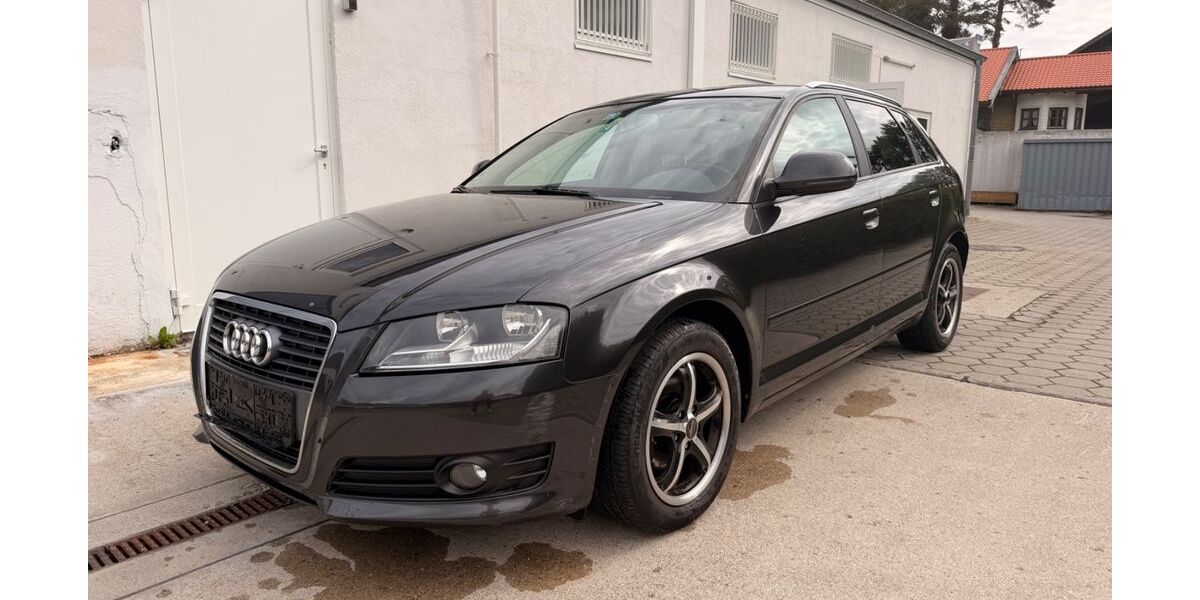Audi A3 285.000 km 2.999 &euro; Grassau 83224