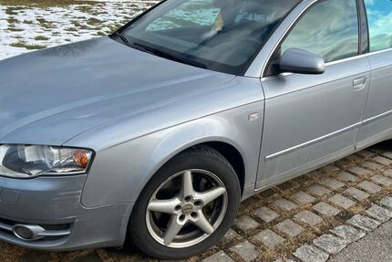 Audi A4 222.222 km 3.100 &euro; Traunwalchen 83374
