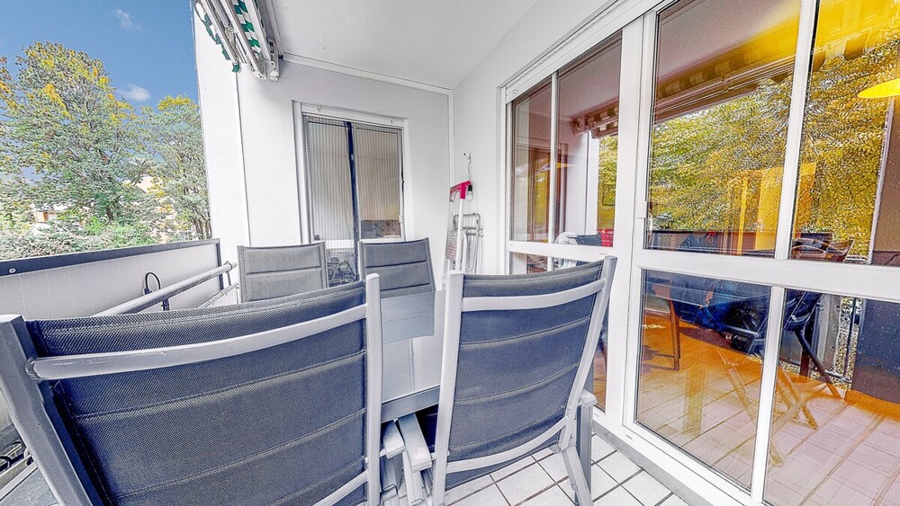 Vermietete und gepflegte 2-Zimmer-Wohnung mit Balkon in Freilassing zu verkaufen! - Etagenwohnung Freilassing Freilassing | Angebot:24584620