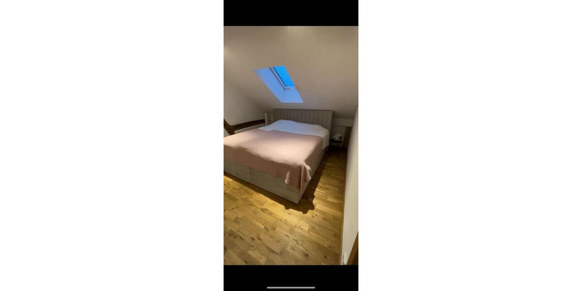 Dachgeschoßwohnung Grabenstätt - 2 Zimmer, 60 m&sup2;, 950&euro; | Angebot:26018705