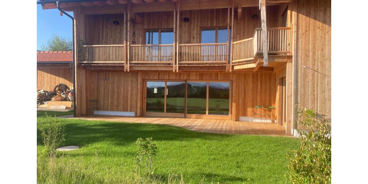 Terrassenwohnung Traunreut Arleting - 2 Zimmer, 95 m&sup2;, 1.250&euro; | Angebot:26662918