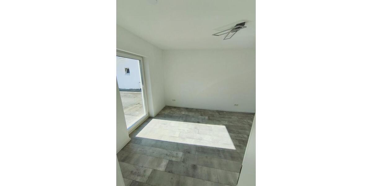 Terrassenwohnung Traunstein - 3 Zimmer, 77 m&sup2;, 1.050&euro; | Angebot:26697936