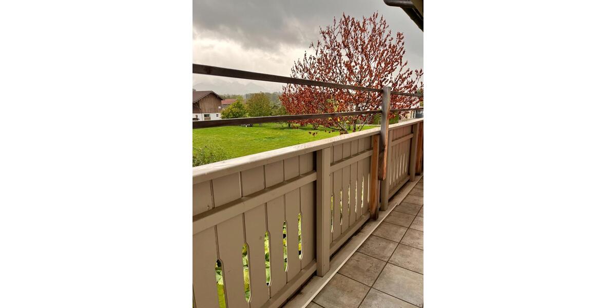 Etagenwohnung Übersee - 4 Zimmer, 100 m&sup2;, 1.450&euro; | Angebot:27607759