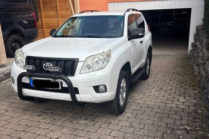 Toyota Land Cruiser 299.100 km 17.990 &euro; Traunstein 83278