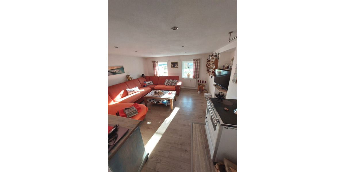 Mehrfamilienhaus, Wohnhaus Fridolfing - 9 Zimmer, 479.500&euro; | Angebot:25664425