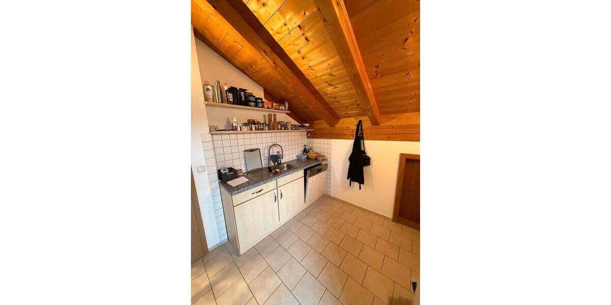 Dachgeschoßwohnung Nußdorf - 3 Zimmer, 70 m&sup2;, 1.000&euro; | Angebot:25992229