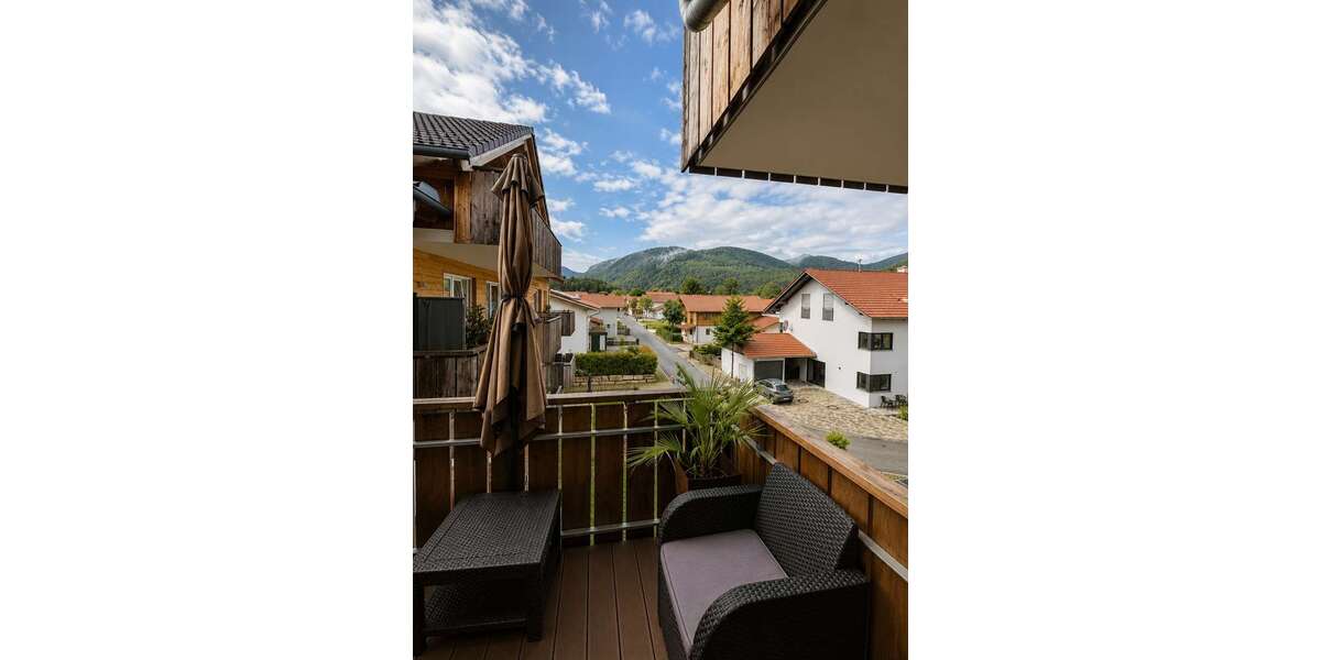 Etagenwohnung Siegsdorf - 2 Zimmer, 69 m&sup2;, 1.105&euro; | Angebot:26856602