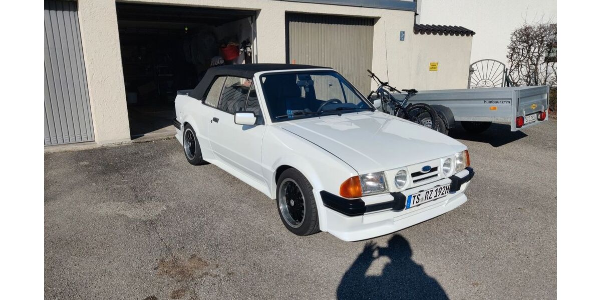 Ford Escort 74.058 km 8.600 &euro; Traunreut 83301
