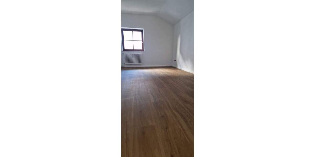 Etagenwohnung Ruhpolding Brandlberg - 6 Zimmer, 174 m&sup2;, 1.650&euro; | Angebot:25970897