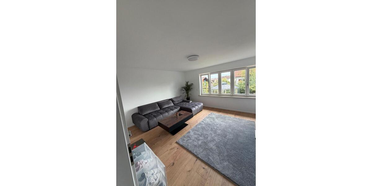 Etagenwohnung Traunreut Arleting - 2 Zimmer, 66 m&sup2;, 900&euro; | Angebot:27601916