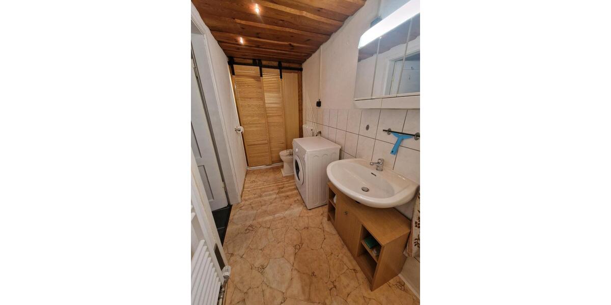 Dachgeschoßwohnung Obing - 4 Zimmer, 95 m&sup2;, 950&euro; | Angebot:25841132