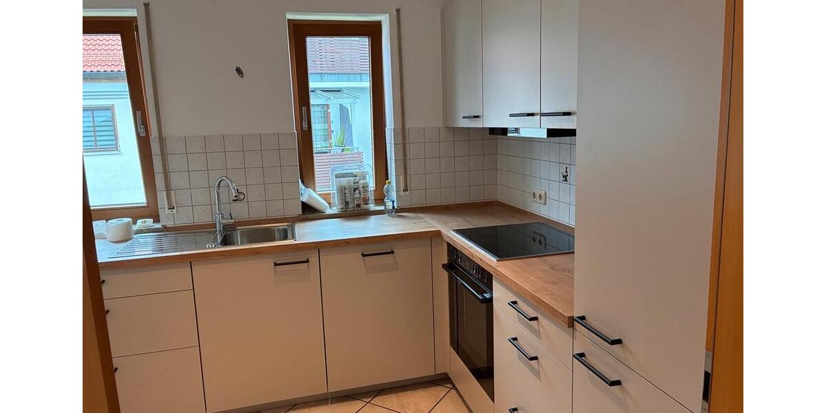 Etagenwohnung Traunreut Irsing - 3 Zimmer, 79 m&sup2;, 1.050&euro; | Angebot:27609798