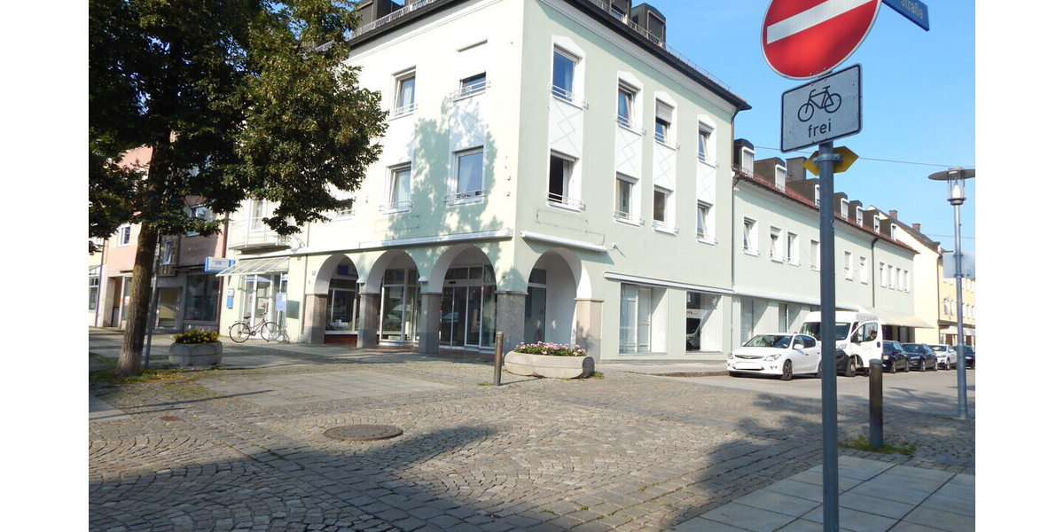 Gewerbeflächen in bester Lager, in der Fußgängerzone von 83395 Freilassing - frei ab sofort - Gewerbeobjekt Freilassing Freilassing | Angebot:19933714