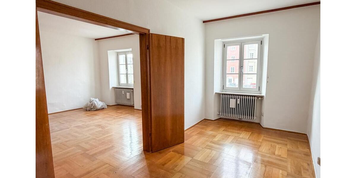 Maisonettenwohnung Tittmoning - 9 Zimmer, 300 m&sup2;, 1.900&euro; | Angebot:25851402