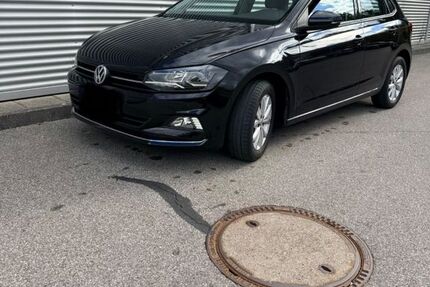 VW Polo 46.500 km 14.600 &euro; Traunreut 83301