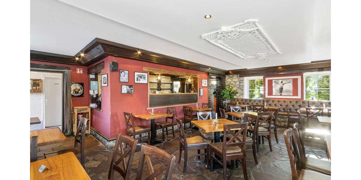 Seltene Chance in Seenähe | Gaststätte inkl. Wohnungen im Ortszentrum - Mehrfamilienhaus, Wohnhaus Übersee | Angebot:25927885