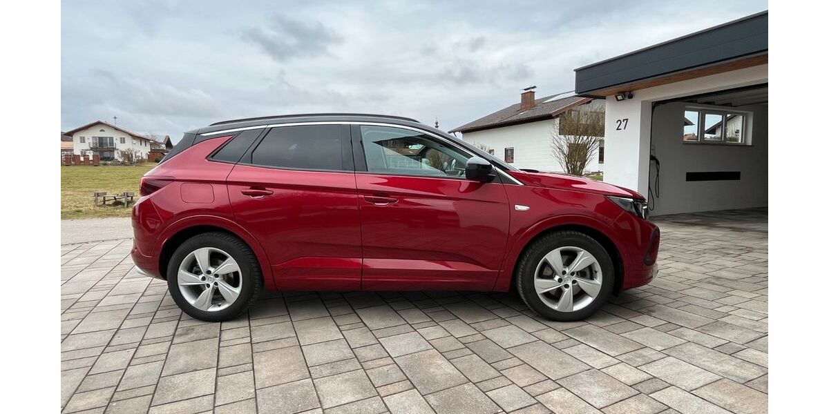 Opel Grandland (X) 37.500 km 22.650 &euro; Palling 83349