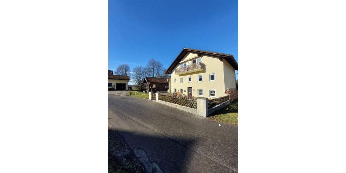 Mehrfamilienhaus, Wohnhaus Fridolfing - 9 Zimmer, 479.500&euro; | Angebot:25664425