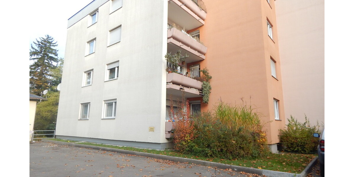 Vermietete 2-Zimmer-Wohnung in Freilassing – attraktive Kapitalanlage mit Balkon & 2 Stellplätzen - Etagenwohnung Freilassing Freilassing | Angebot:27633911