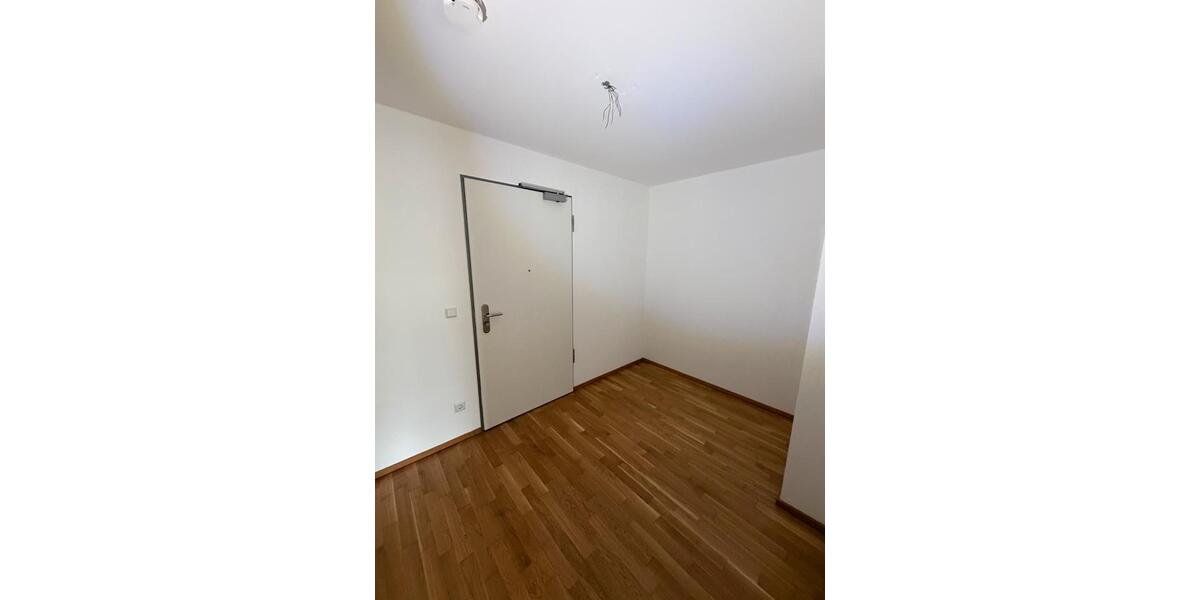 Etagenwohnung Traunstein - 2 Zimmer, 57 m&sup2;, 1.100&euro; | Angebot:25409041