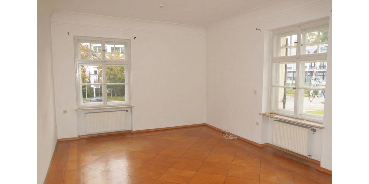 Etagenwohnung Traunstein - 5 Zimmer, 170 m&sup2;, 1.600&euro; | Angebot:26702875
