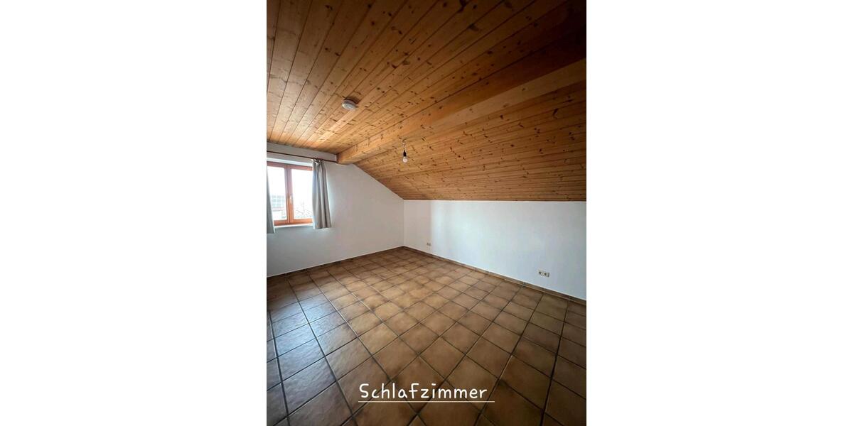 Dachgeschoßwohnung Trostberg - 2 Zimmer, 77 m&sup2;, 750&euro; | Angebot:25965969