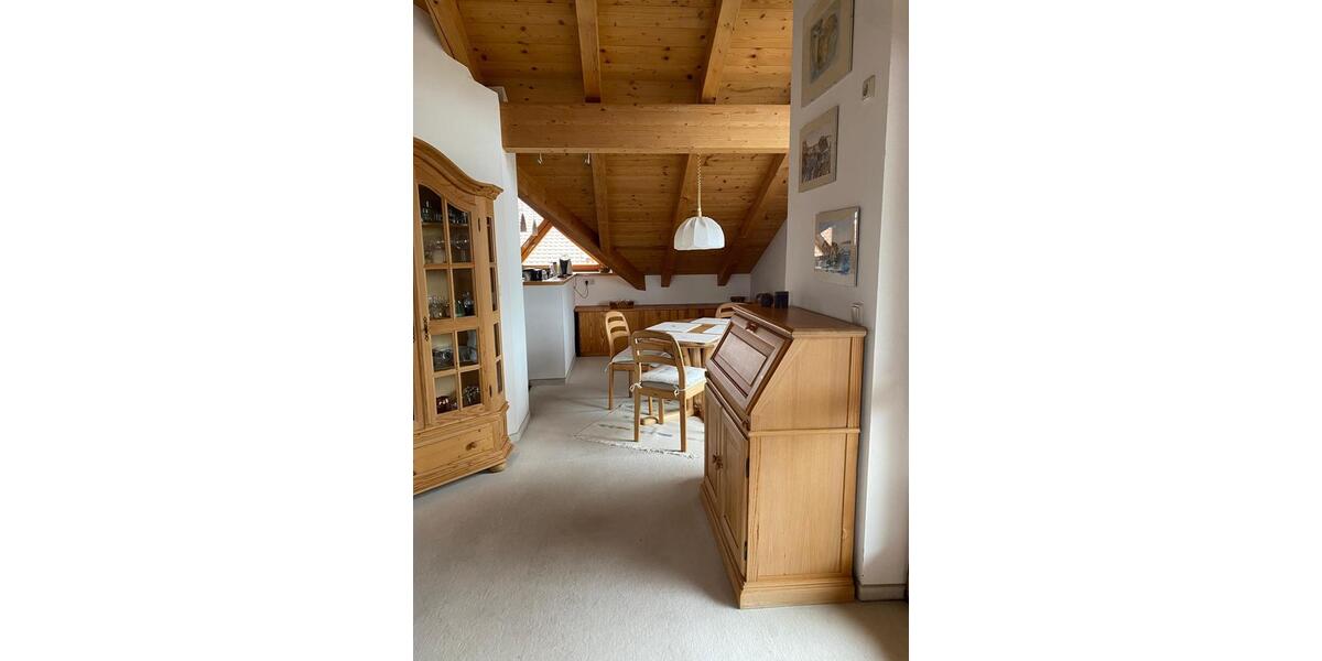 Dachgeschoßwohnung Chieming - 3 Zimmer, 95 m&sup2;, 720.000&euro; | Angebot:26766470