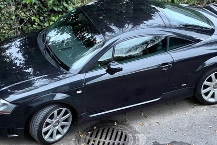 Audi TT 179.000 km 19.980 &euro; Laufen 83410