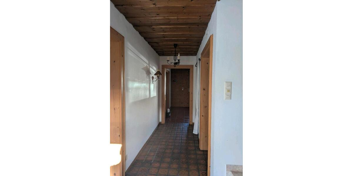 Einfamilienhaus Trostberg - 4 Zimmer, 126 m&sup2;, 295.000&euro; | Angebot:27616189