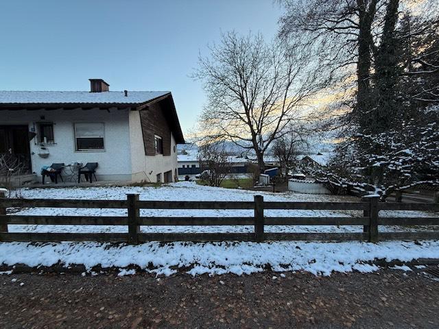 Einfamilienhaus Grabenstätt - 3 Zimmer, 145 m&sup2;, 2.000&euro; | Angebot:23636581