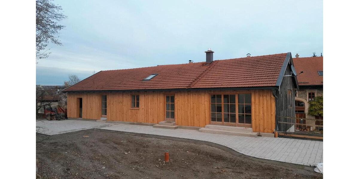 Erdgeschoßwohnung Schnaitsee - 4 Zimmer, 100 m&sup2;, 1.300&euro; | Angebot:25553059