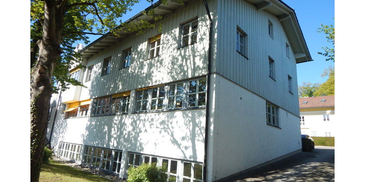 Flexible Wohn- und Gewerbeeinheit in 83404 Ainring mit Terrasse und idealer Work-Life-Kombination - Gewerbeobjekt Ainring Ainring | Angebot:26481376