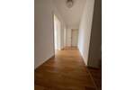 Etagenwohnung Traunstein Gemarkung Traunstein - 3 Zimmer, 92 m&sup2;, 1.090&euro; | Angebot:25696727