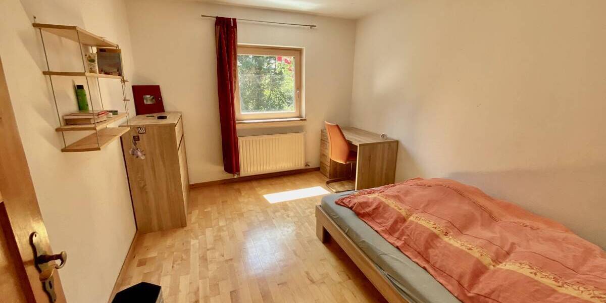 Etagenwohnung Chieming - 4 Zimmer, 135 m&sup2;, 499.000&euro; | Angebot:25708107