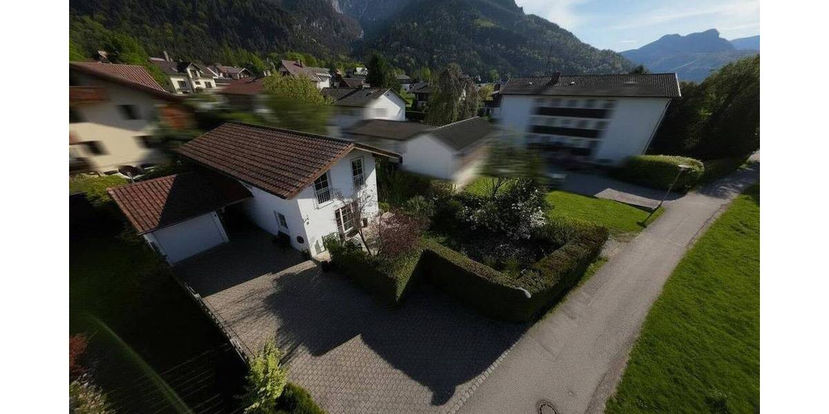 Einfamilienhaus Bayerisch Gmain - 4 Zimmer, 125 m&sup2;, 890.000&euro; | Angebot:26851358