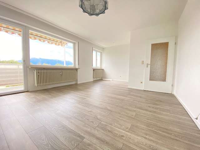 Etagenwohnung Freilassing Aumühle - 3 Zimmer, 77 m&sup2;, 990&euro; | Angebot:27202083