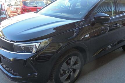 Opel Grandland (X) 18.100 km 23.990 &euro; Petting 83367