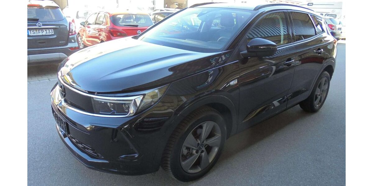 Opel Grandland (X) 18.100 km 23.990 &euro; Petting 83367