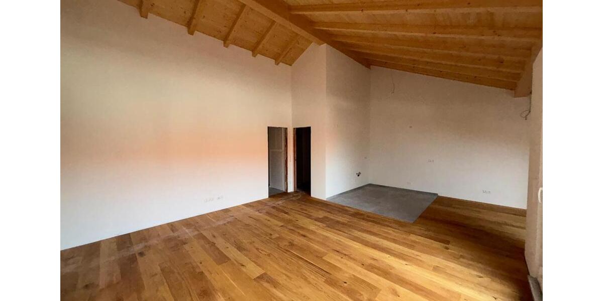 Etagenwohnung Feichten an der Alz - 2 Zimmer, 86 m&sup2;, 1.070&euro; | Angebot:25268957