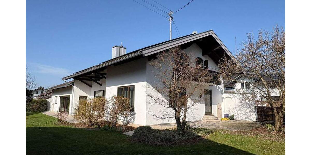 Einfamilienhaus Bernau am Chiemsee Bernau - 5 Zimmer, 180 m&sup2;, 1.100.000&euro; | Angebot:25680075