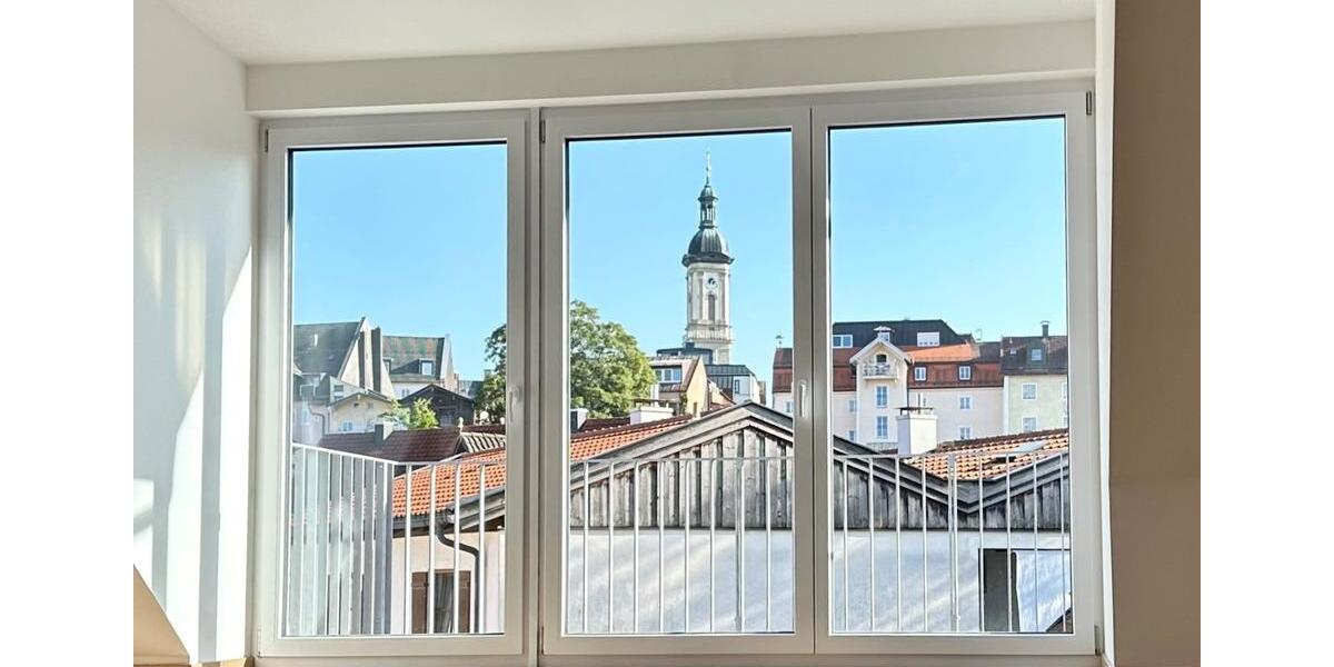 Dachgeschoßwohnung Traunstein - 2 Zimmer, 79 m&sup2;, 990&euro; | Angebot:25590800