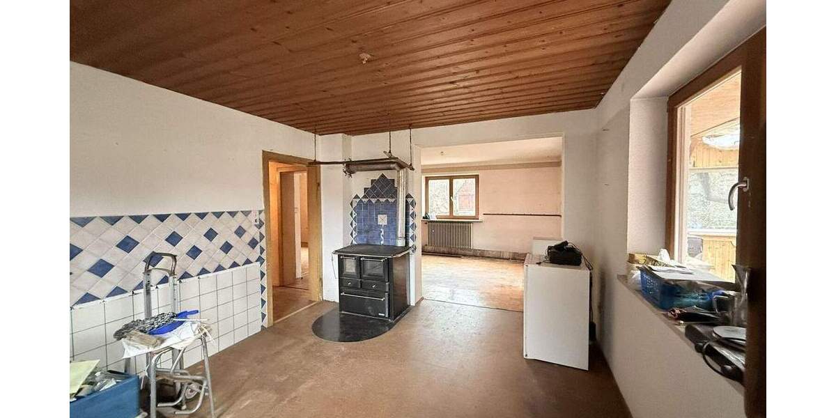 Einfamilienhaus Trostberg - 1 Zimmer, 200 m&sup2;, 495.000&euro; | Angebot:25660775