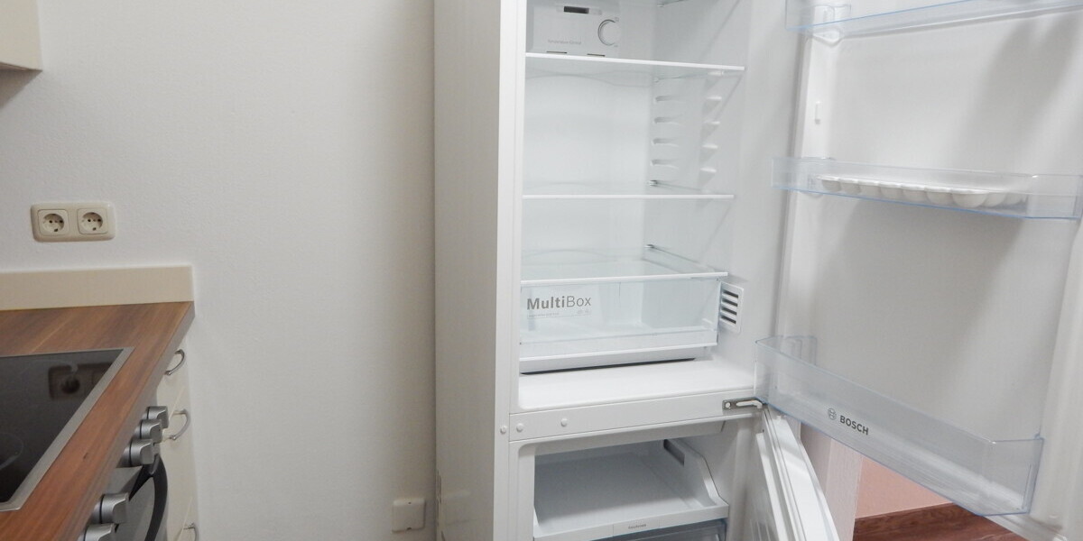 2-Zimmer-Wohnung in Freilassing mit Balkon & Holzofen – gepflegt und vermietet - Erdgeschoßwohnung Freilassing Untereichet | Angebot:27453354