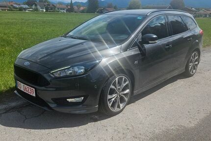 Ford Focus 124.000 km 8.450 &euro; Prien a. Chiemsee 83209