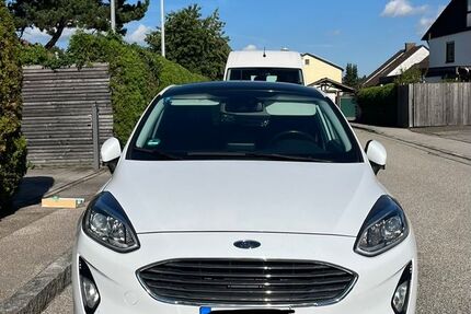 Ford Fiesta 91.000 km 8.900 &euro; Trostberg 83308